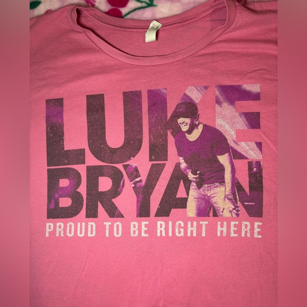LUKE BRYAN Pink "Proud to Be Right Here" 2021 Tour shirt - Picture 2 of 13